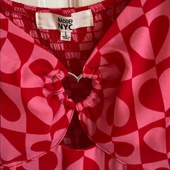 Maden NYC Valentine’s Pink & Red Heart Dress with Ballon Sleeves Large - Picture 4 of 8